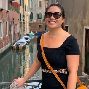 Meet your Posher, Pj